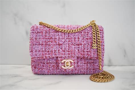 pink chanel bag tweed|chanel 22 small.